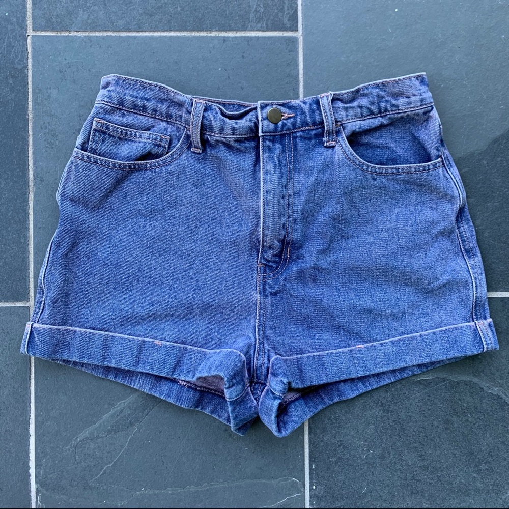 american apparel shorts / not part of 5 for 5